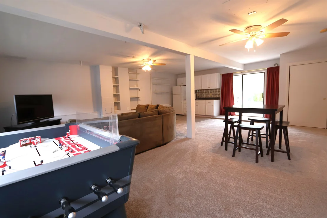 Photo of 18 Smith Corner