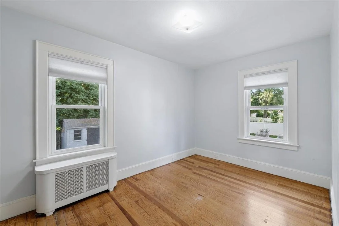 Photo of 838 Maple