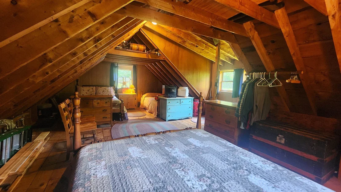 Photo of 1372 Potash Brook