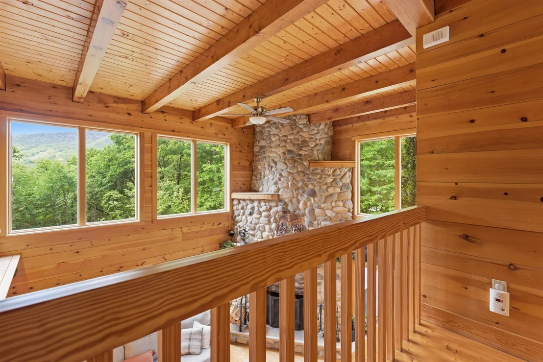 Photo of 27 Mountain View