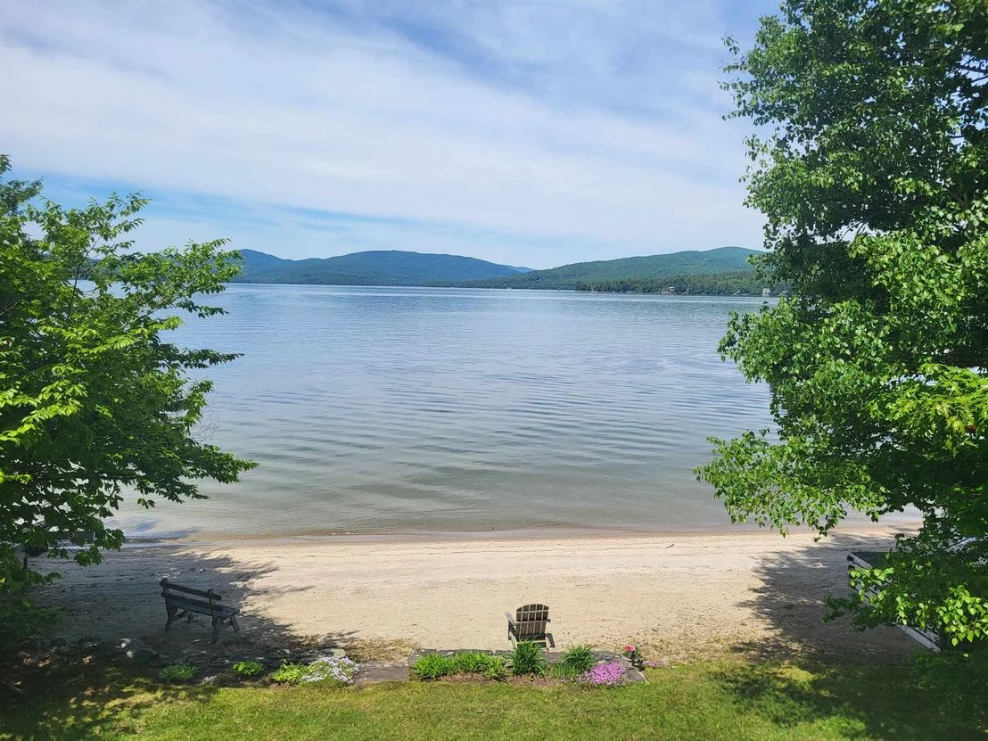 Photo of 33 Arrowhead Point
