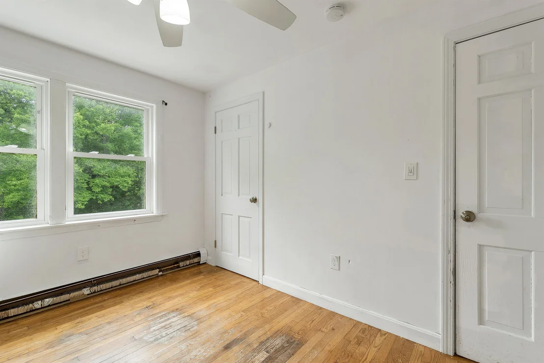 Photo of 263 Upper Troy