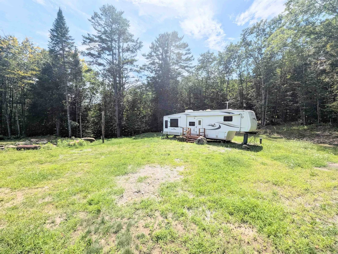 Photo of 2673 U.S. Route 5