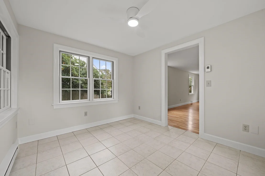 Photo of 9 Hillside