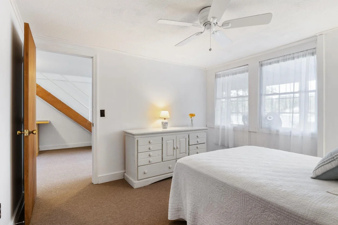 Photo of 276 Varney