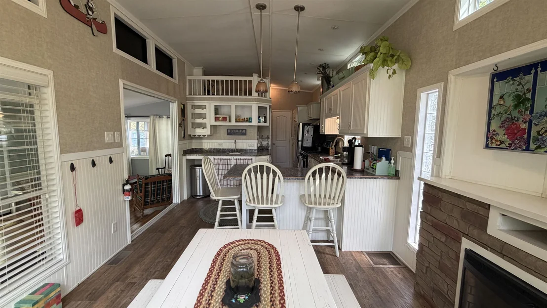 Photo of 77 Brookside