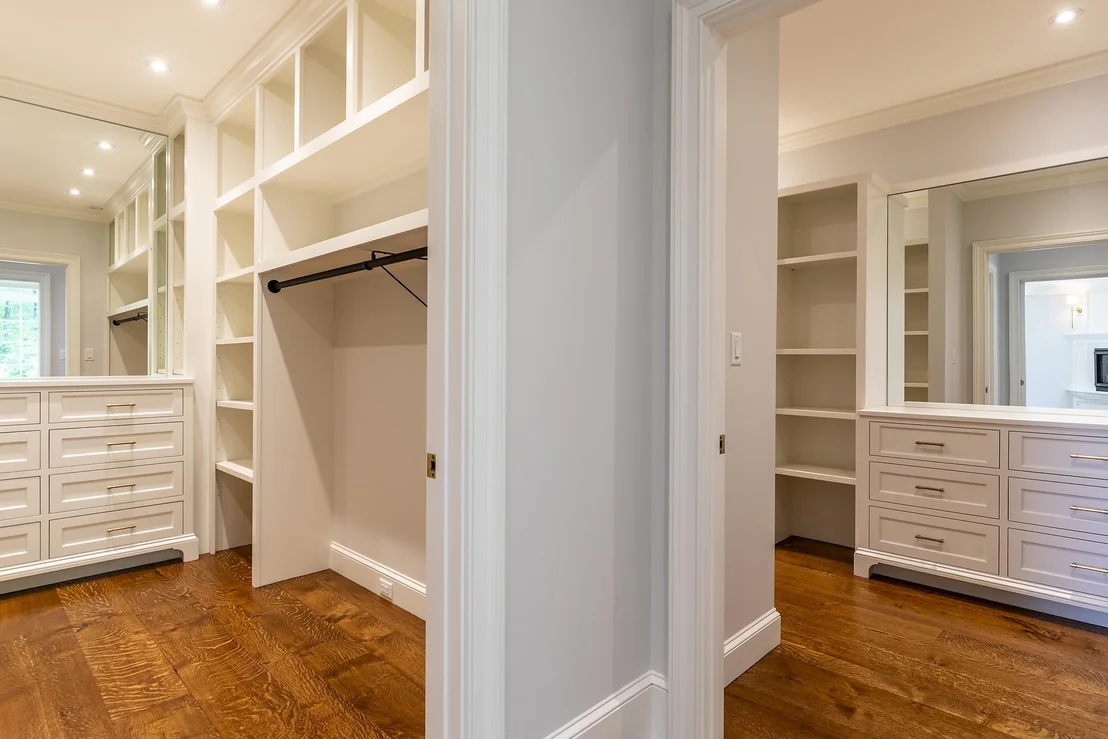Photo of 551 West Fields