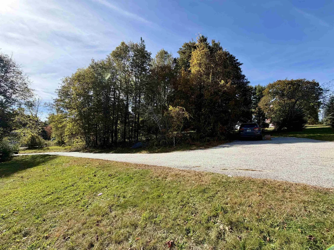 Photo of 75 Concord Hill