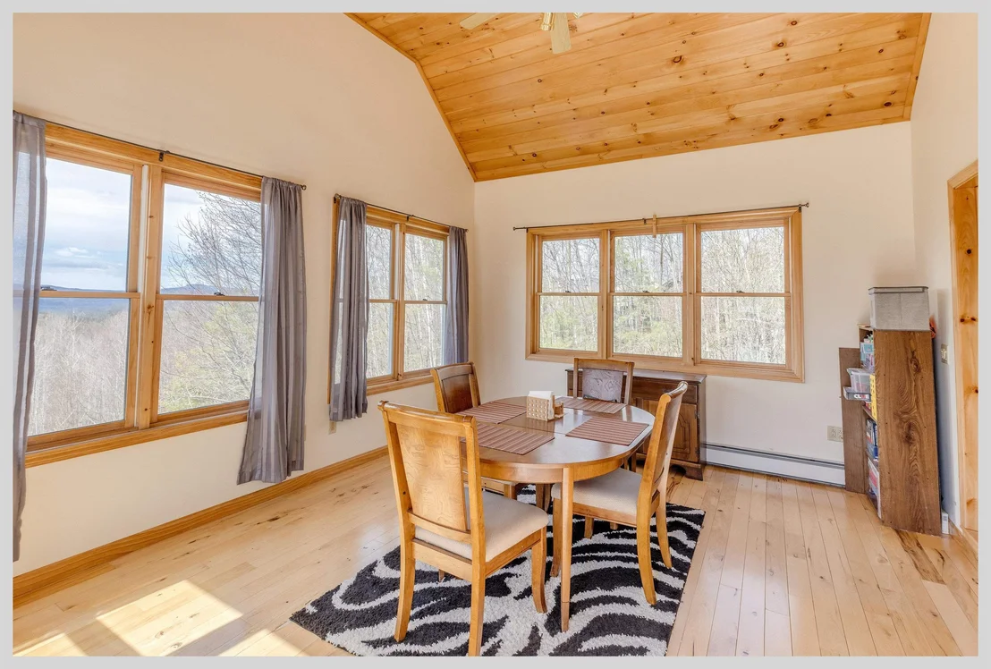 Photo of 89 Meadow