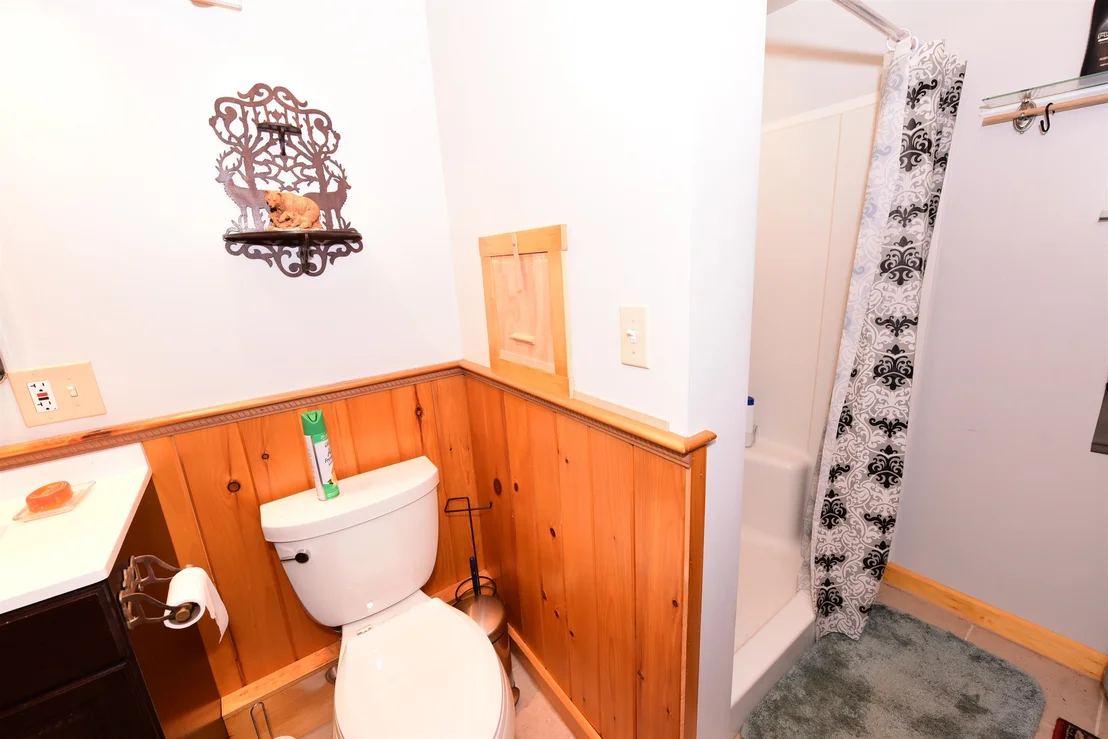 Photo of 23 Acorn