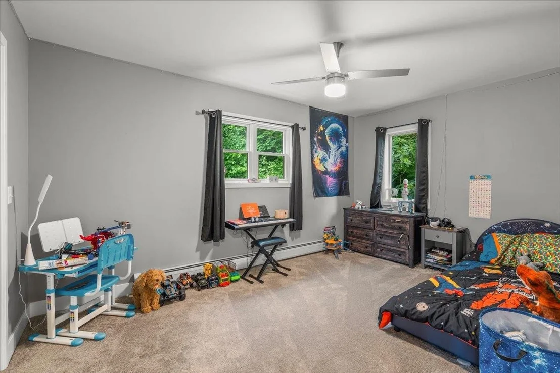 Photo of 454 Codding Hollow