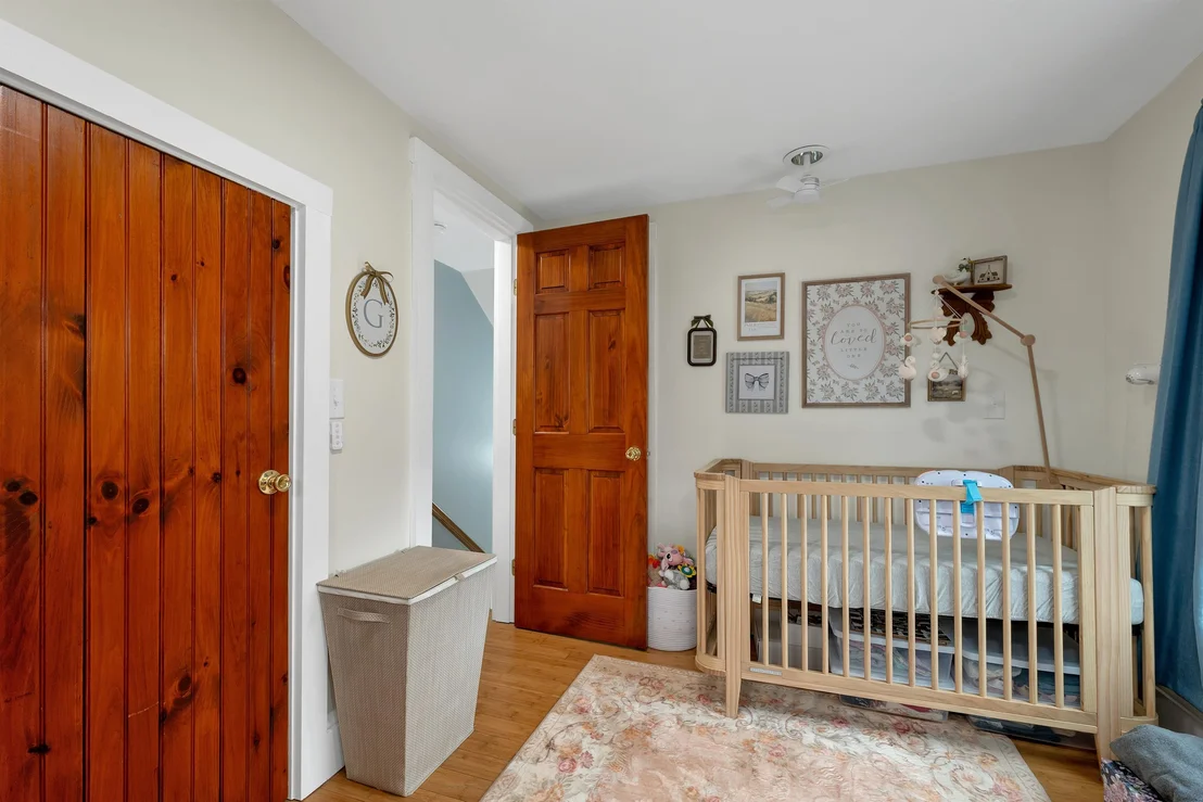 Photo of 256 Pine