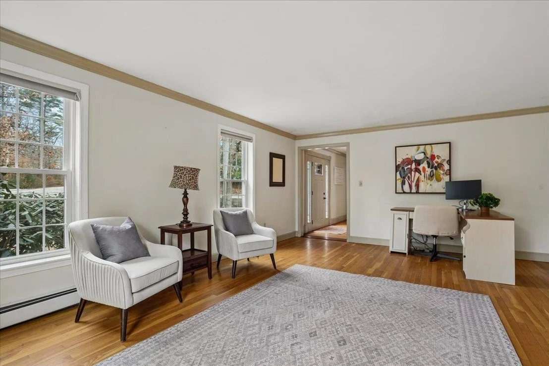 Photo of 50 Hearthside