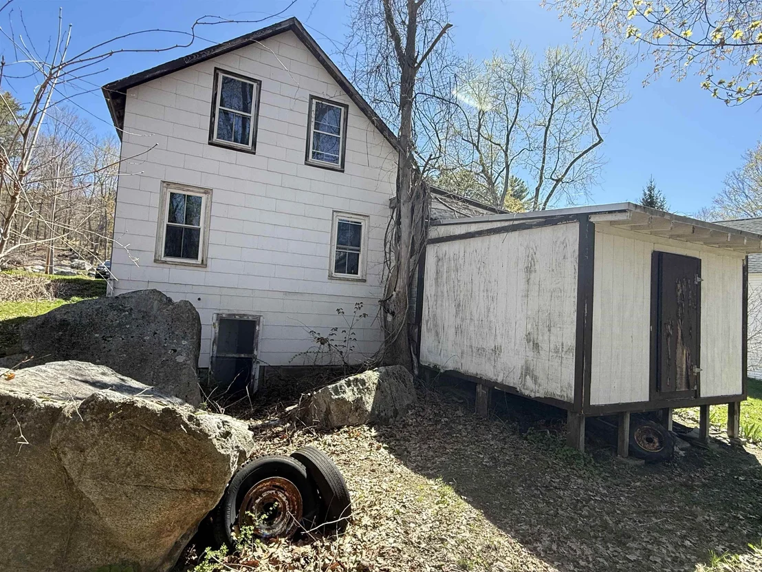 Photo of 32 Charles