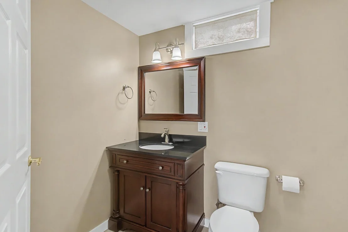 Photo of 4282 Randolph