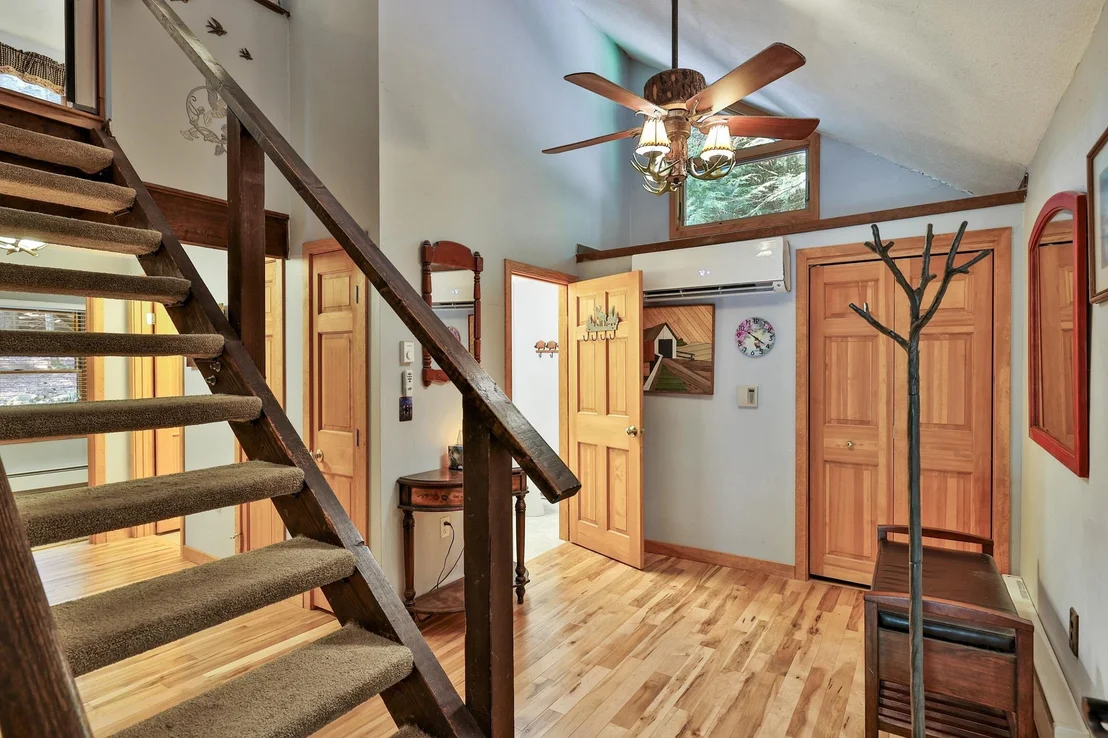 Photo of 253 Lookout