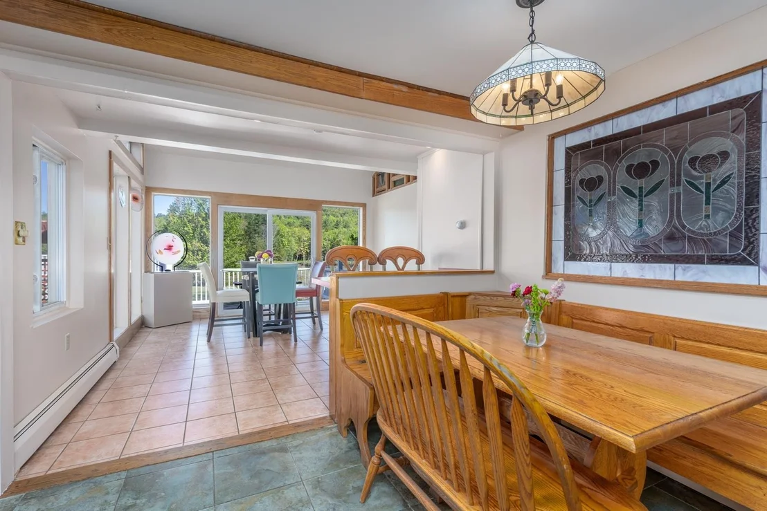Photo of 140 Mountain View