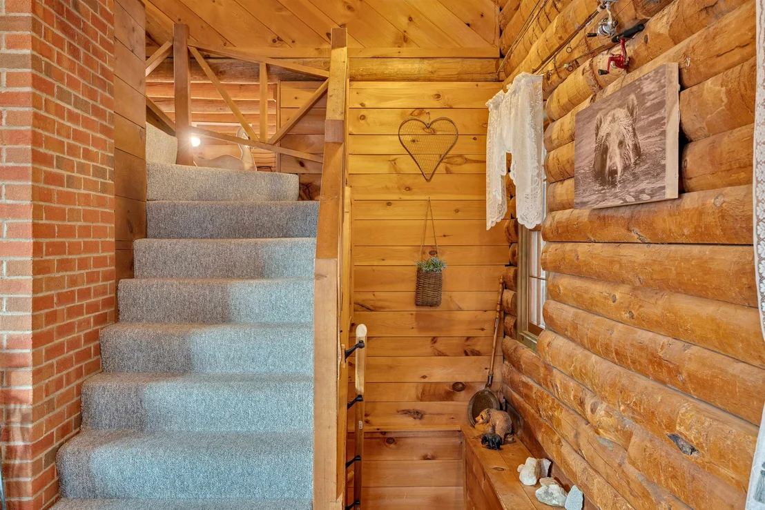 Photo of 211 Wood