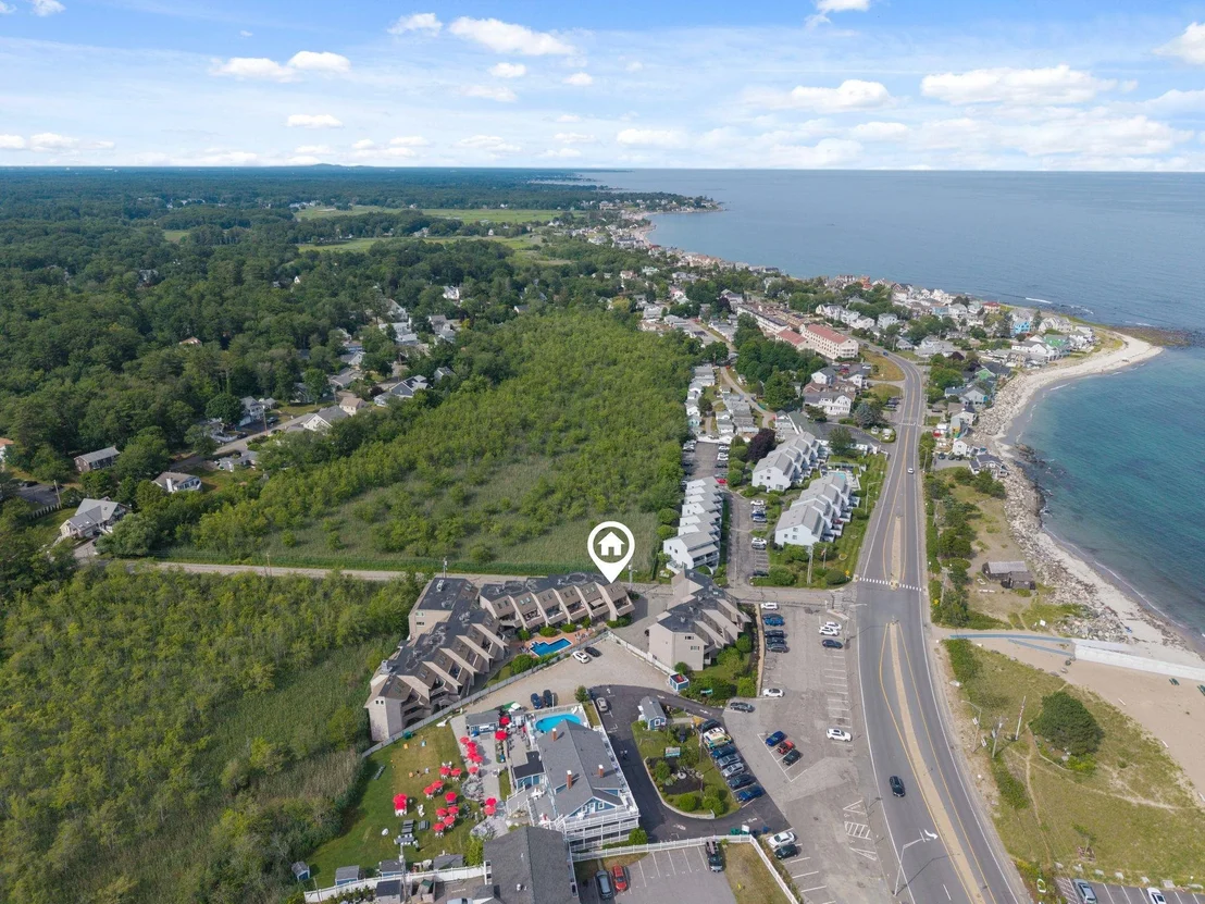 Photo of Unit 6 at 939 Ocean