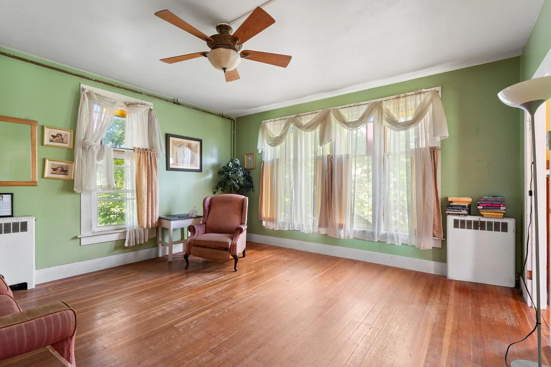 Photo of 7 Highland