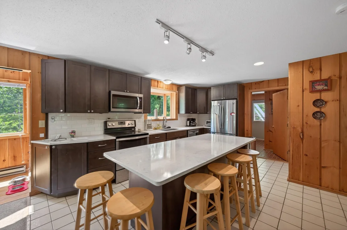 Photo of 36 Bears Den