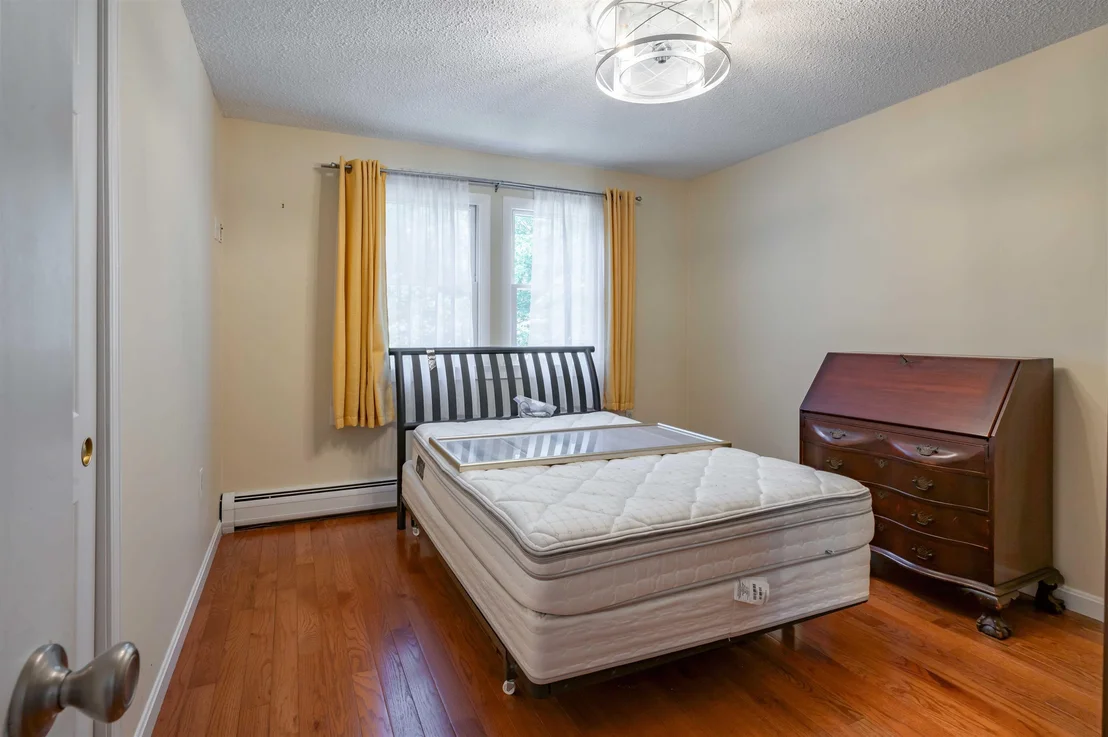 Photo of 22 Roblin