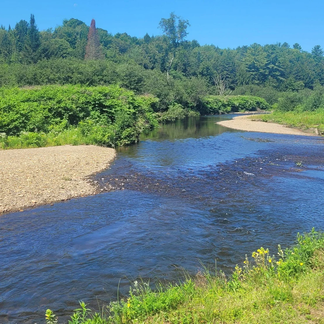 Photo of 102 River Bend Meadow