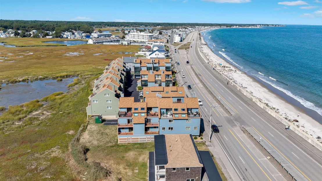 Photo of Unit 7 at 581 Ocean