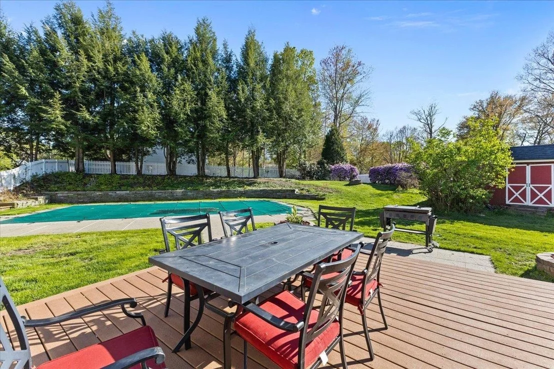 Photo of 67 Pinecrest