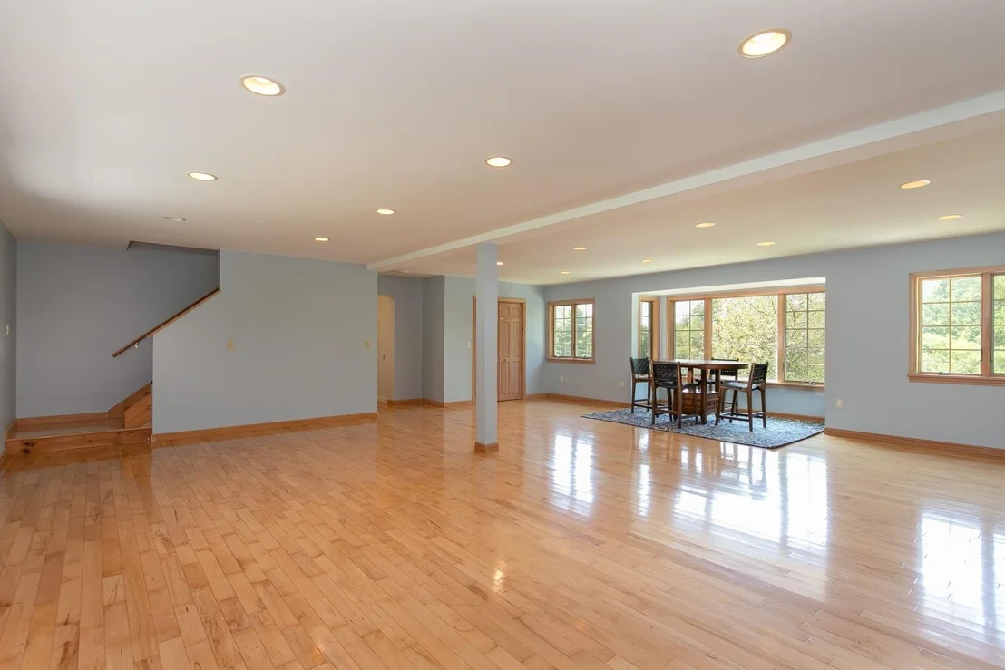 Photo of 2744 Danby Mountain