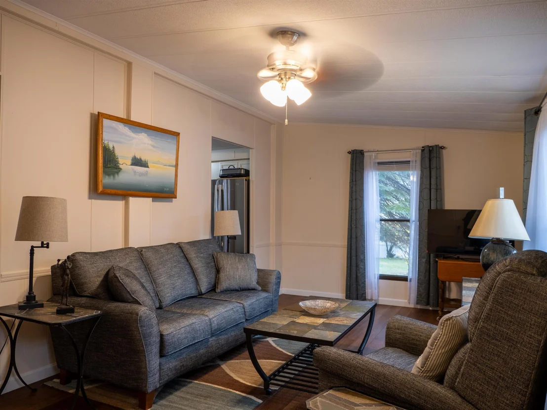 Photo of 52 Monadnock