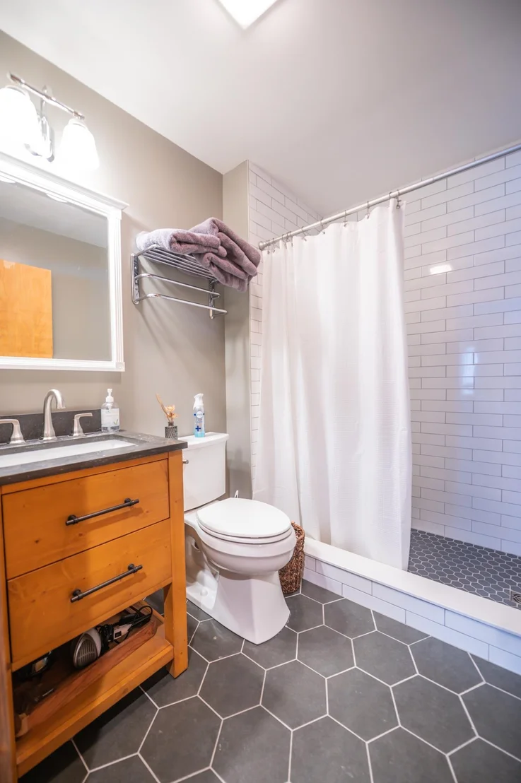 Photo of 68 Ellis Brook