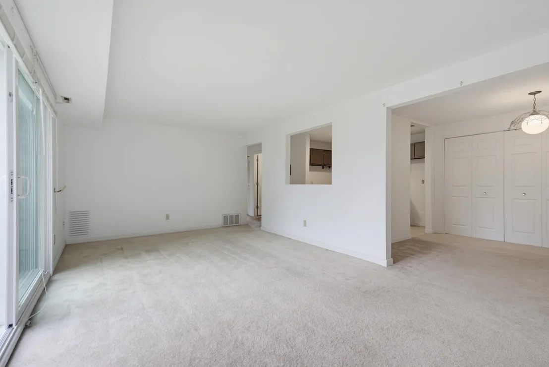Photo of Unit 9 at 5 Brookside