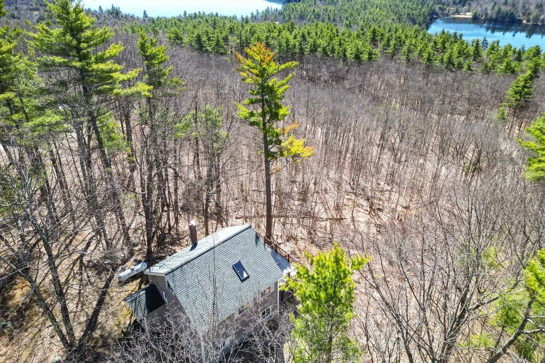 Photo of 27 Upper Lake View