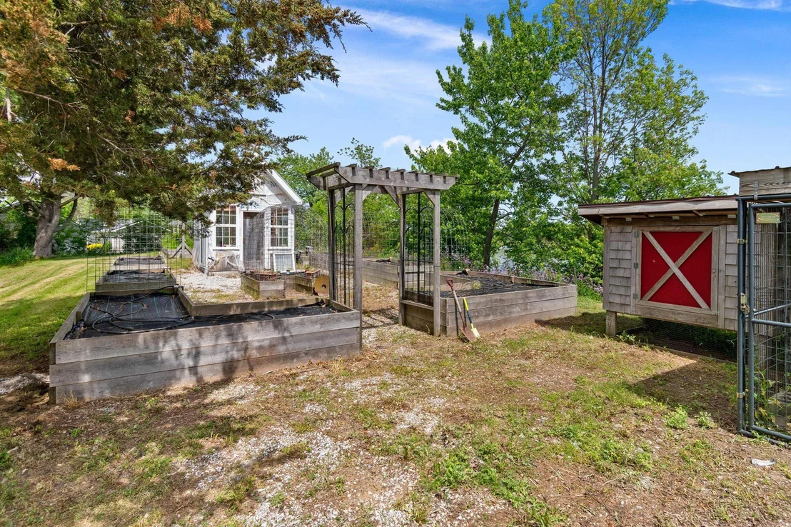 Photo of 6 Campbell Bay