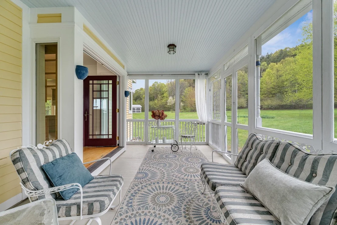 Photo of 302 Ledge Hill
