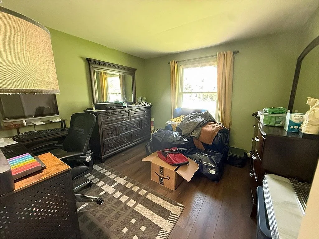 Photo of 387 Main
