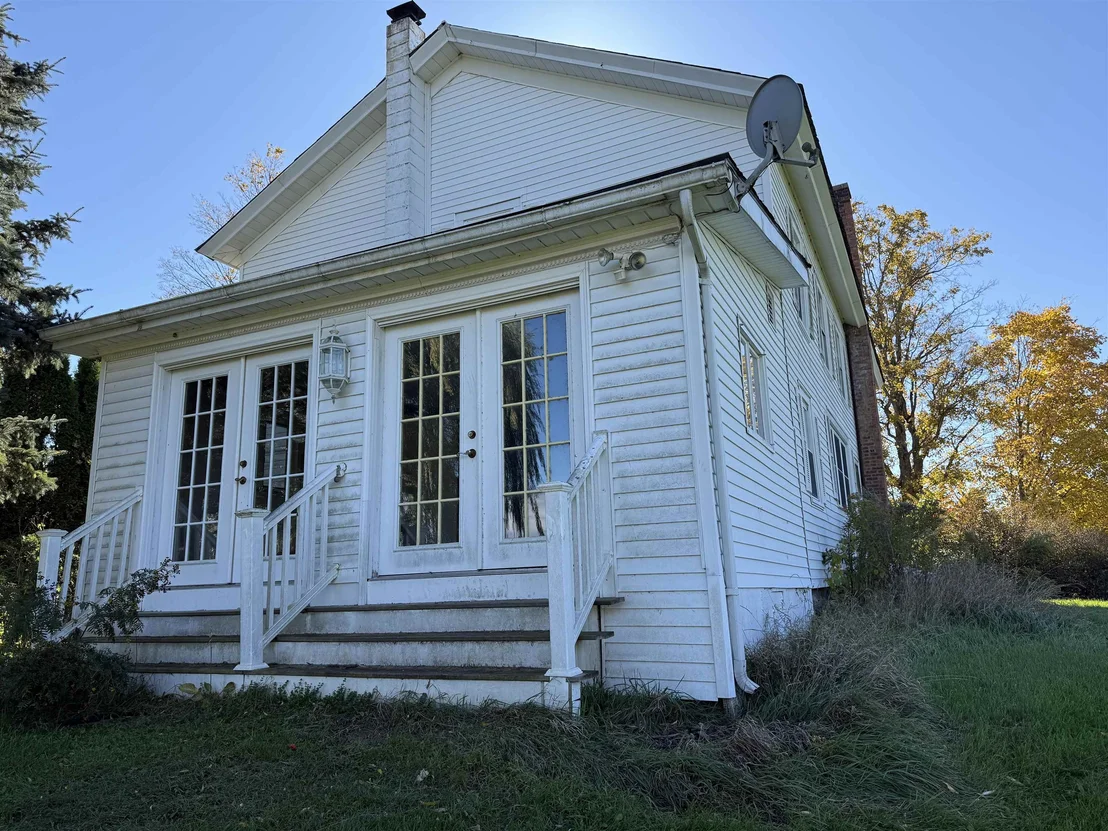 Photo of 6614 Main
