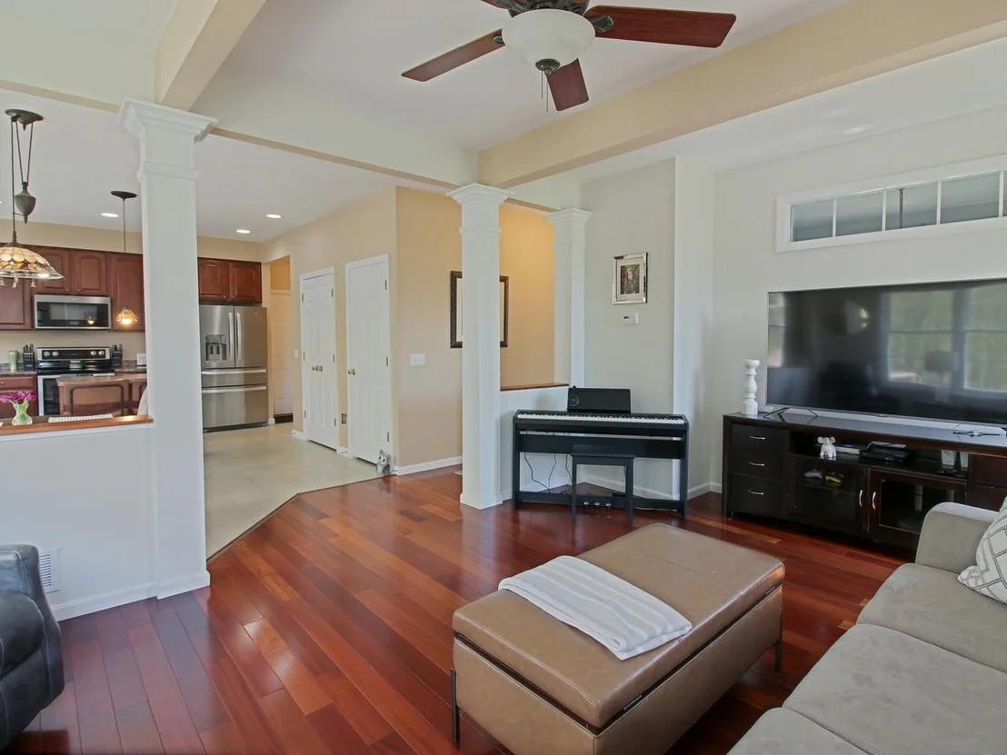 Photo of 129 Allen