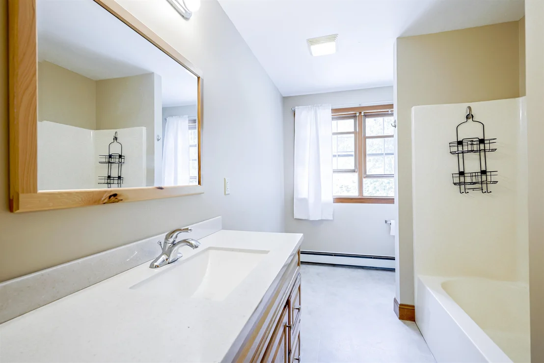 Photo of 53 Buzzell Hill