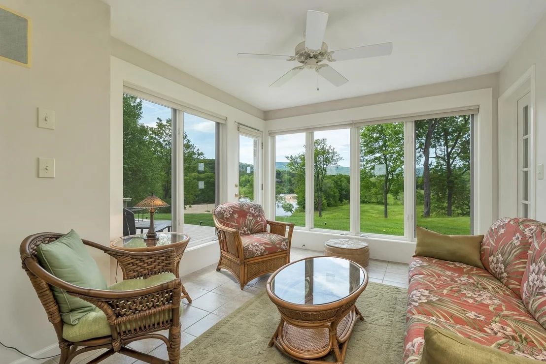 Photo of 18 River View