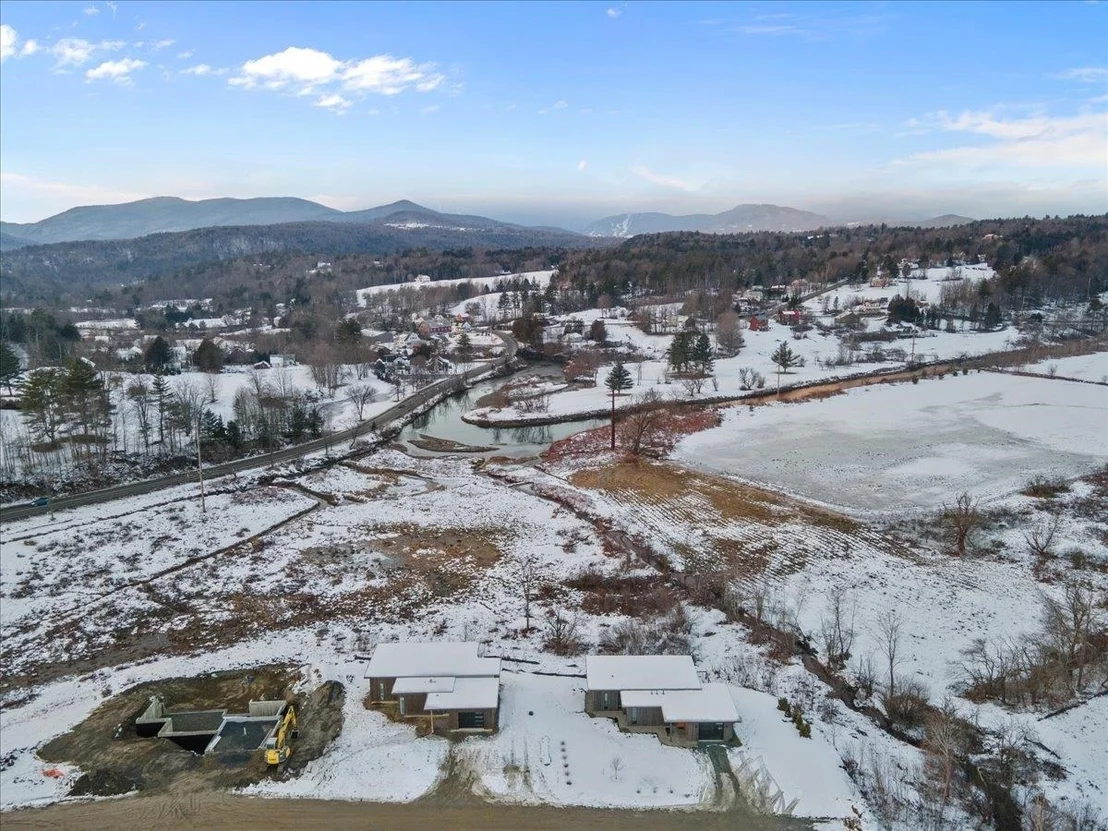 Photo of Unit LOT1 at 47 Salvas