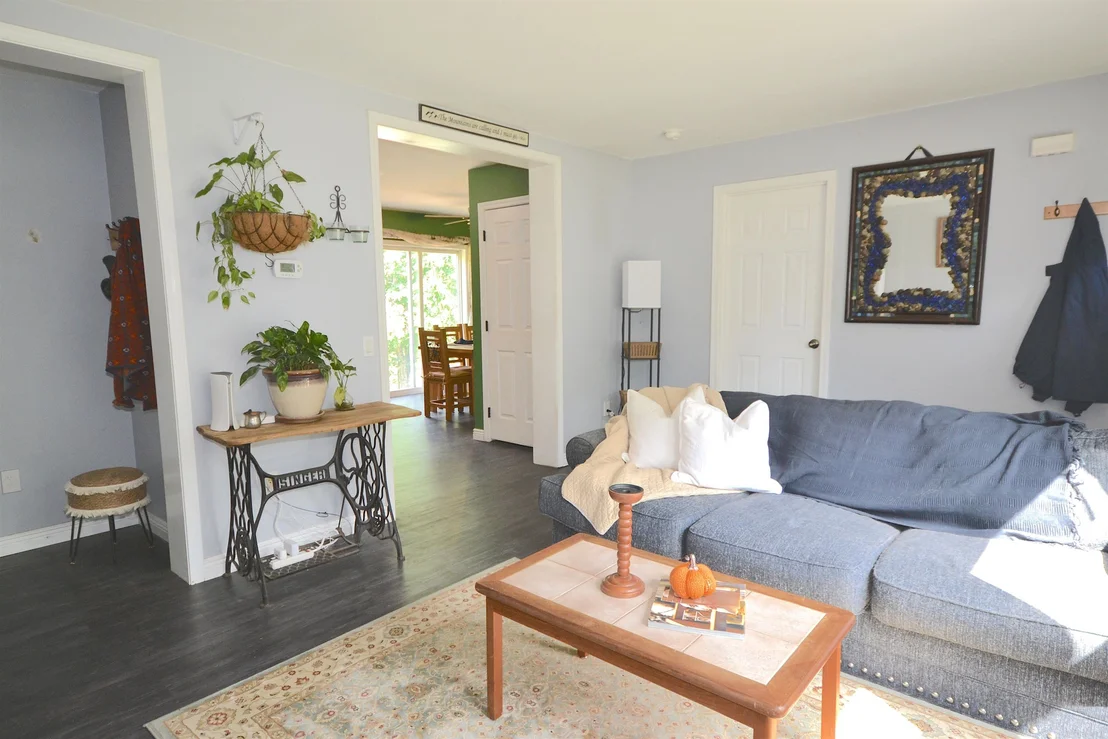 Photo of 115 Weona