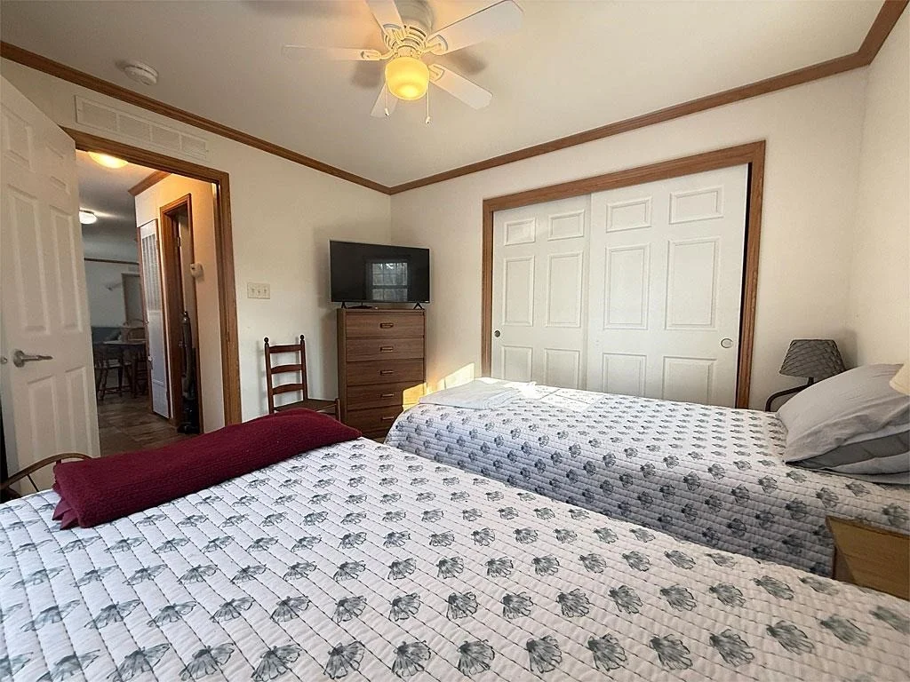 Photo of 10 Sevigny