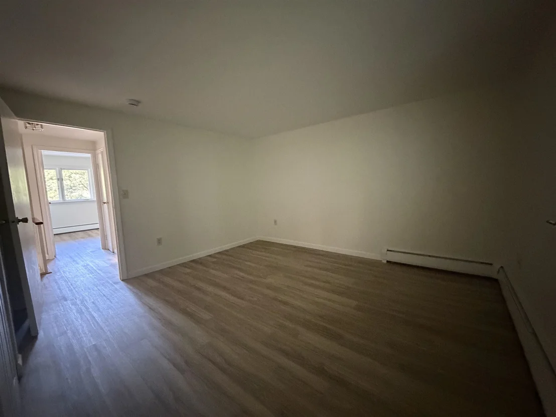 Photo of Unit 4 at 39 Brookside