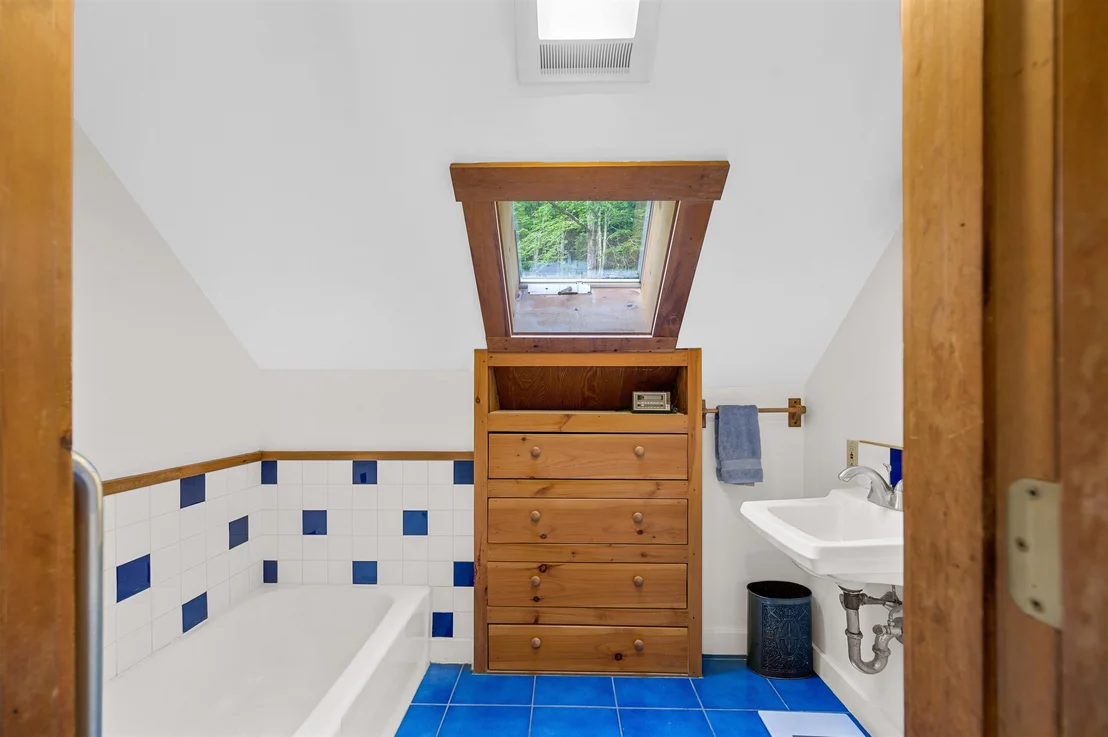 Photo of 254 Macey