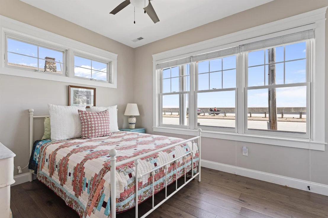 Photo of 553 Ocean