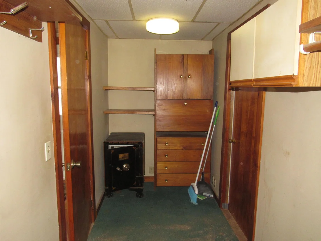 Photo of 701 Bluff