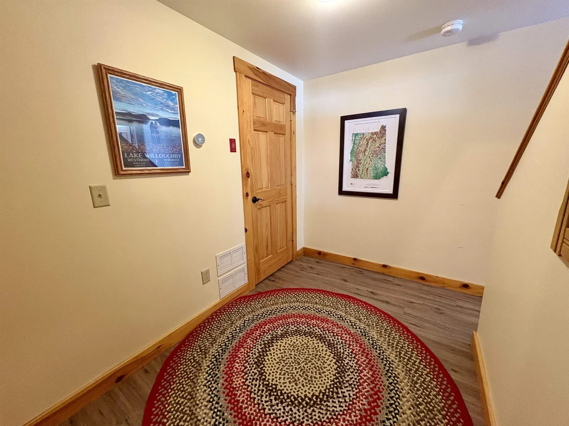 Photo of 1379 River