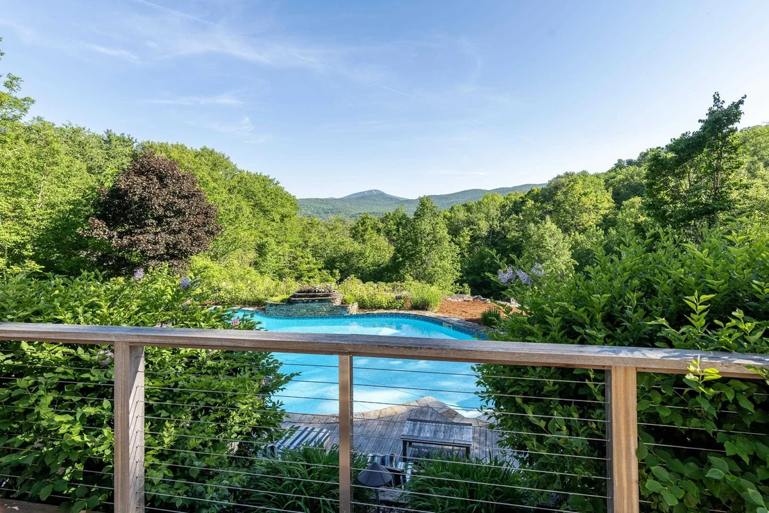 Photo of 838 Cricket Hill